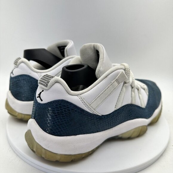 Nike Air Jordan 11 XI Retro Low Men Size 8 Shoes Snakeskin Navy CD6846-102 - Picture 4 of 13